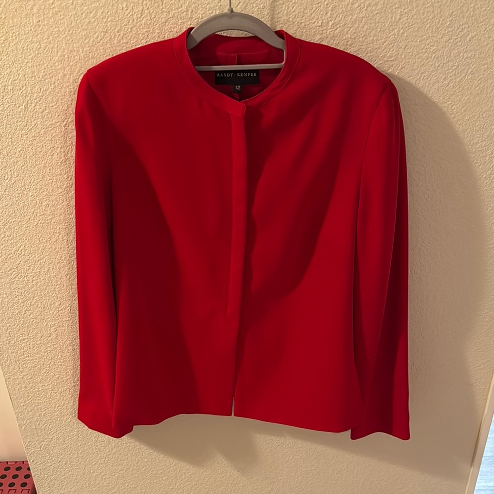 Vibrant Red Collarless Blazer with Structured Fabricbt Randy Kemper size 12